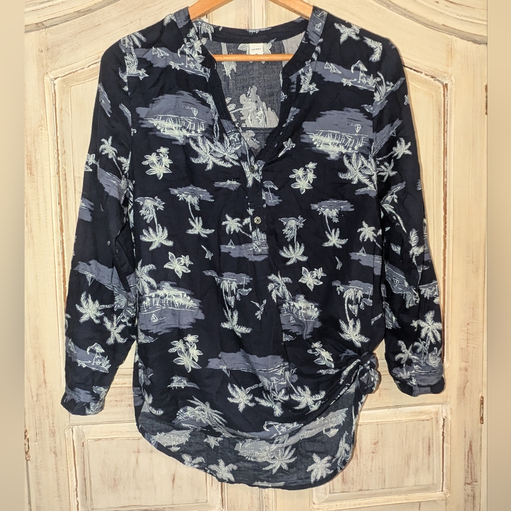 Old Navy Top Size M